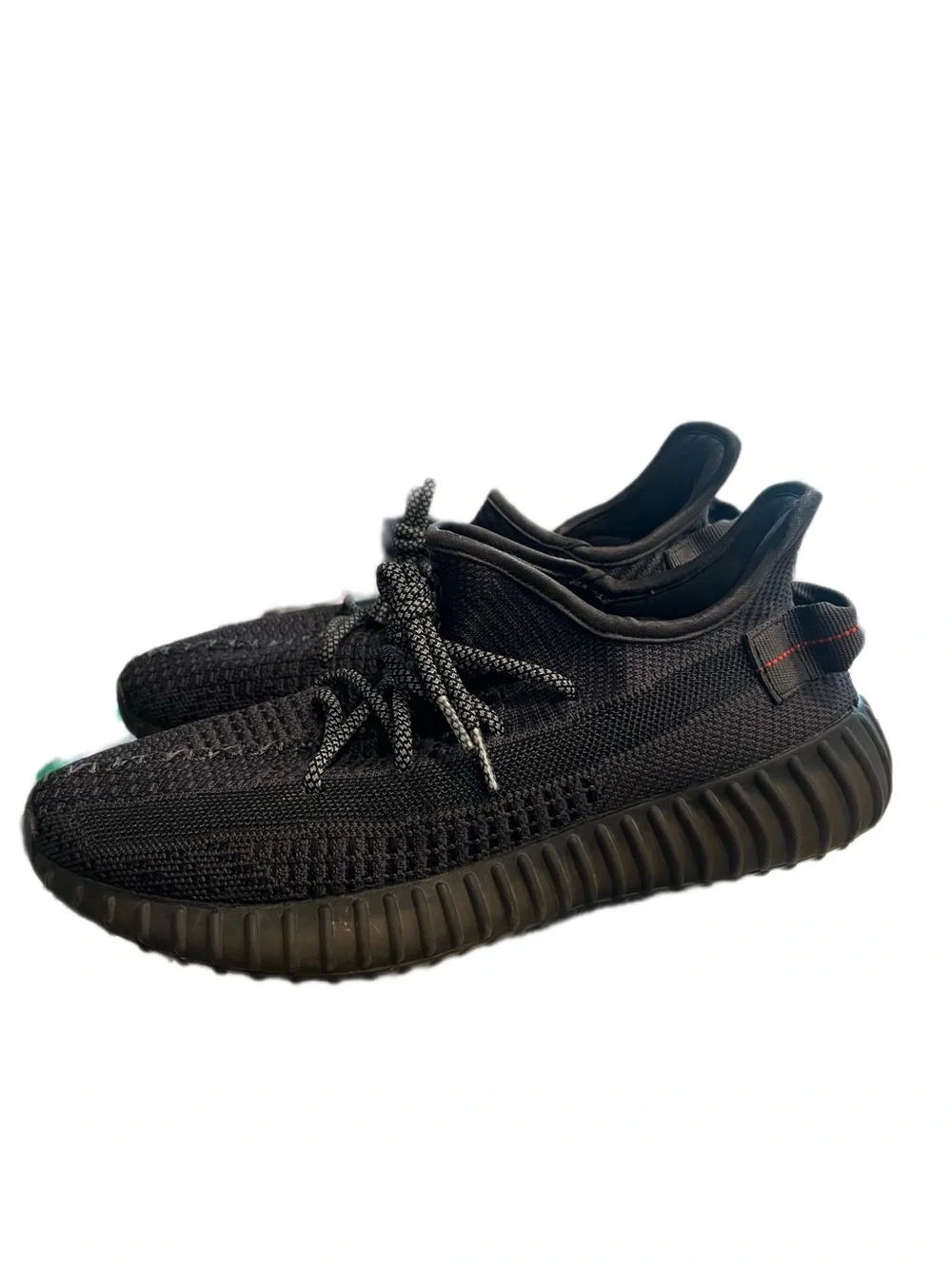 Adidas Yeezy Boost 350 V2 sneakers in black size 8.5